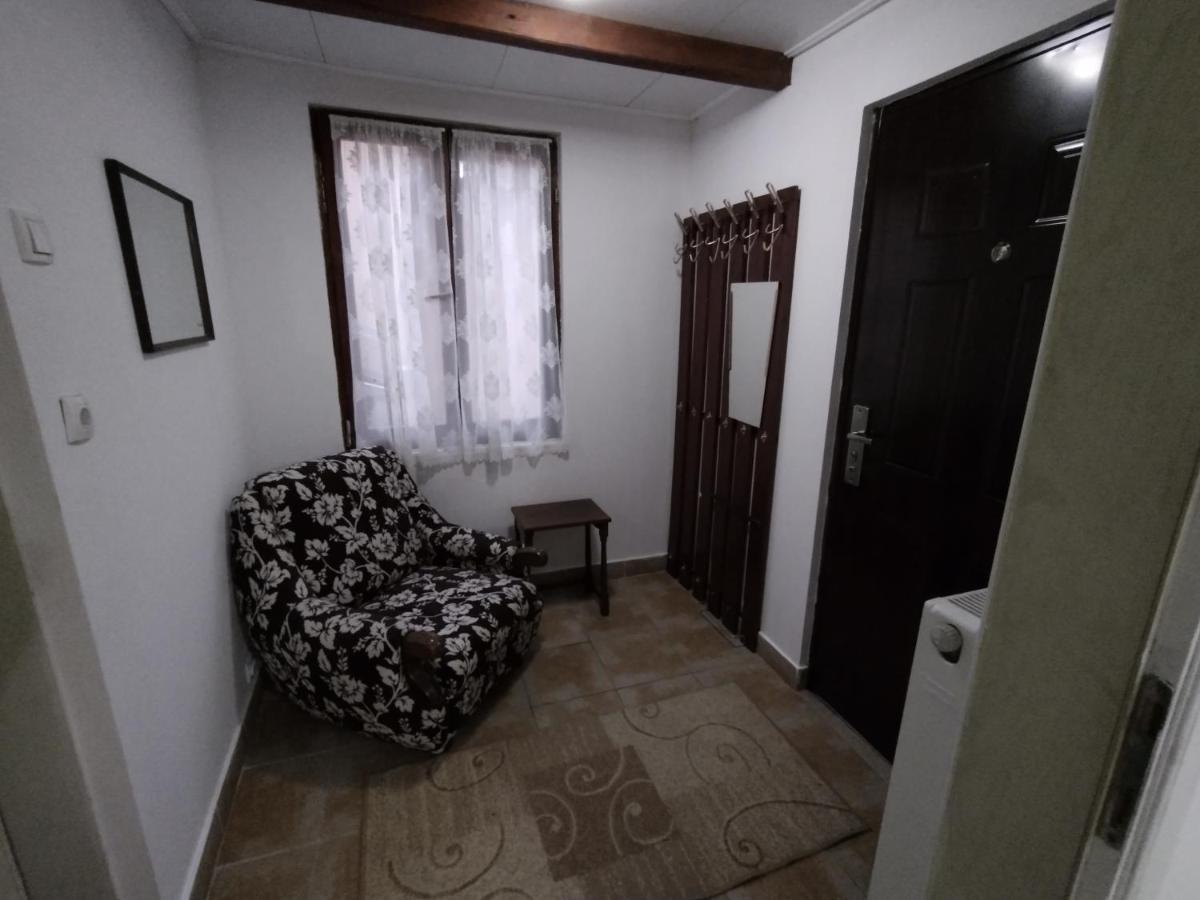 Apartamento Apartman Dm Valjevo Exterior foto